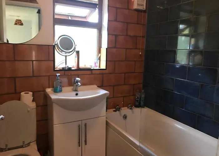 Homestay River Airebnb Bradford (West Yorkshire)