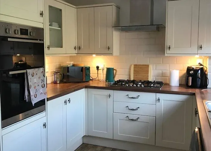 River Airebnb Брадфорд